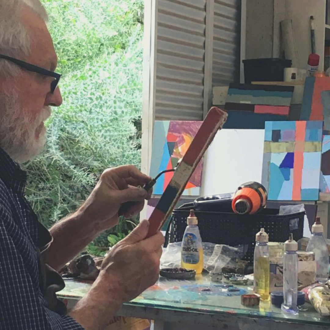 Conheça o artista. Bate-papo com Pedro Lopes