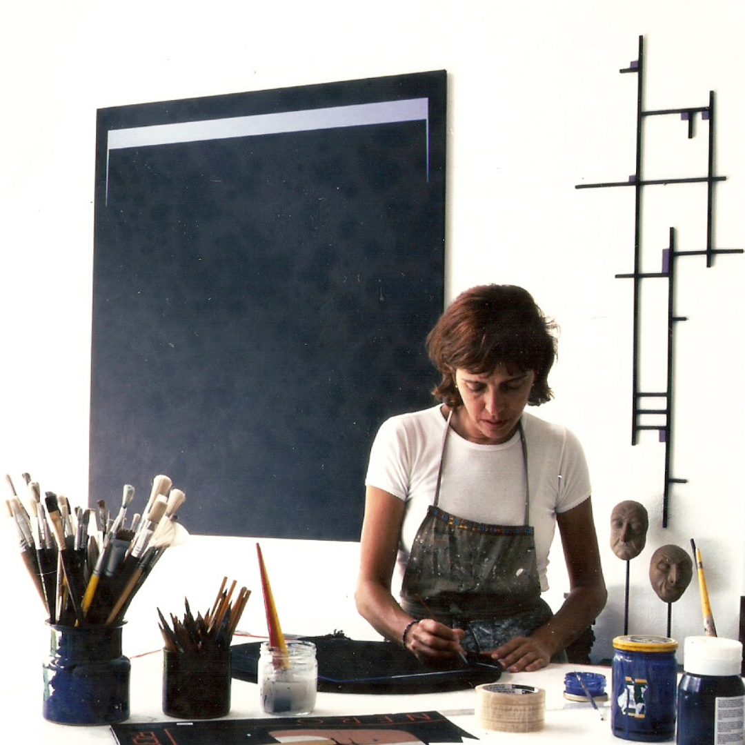 Conheça a artista. Bate-papo com Cassia Aresta