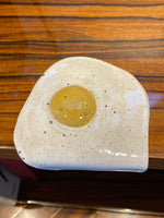 Ovo caído // Ana Clara Dinucci